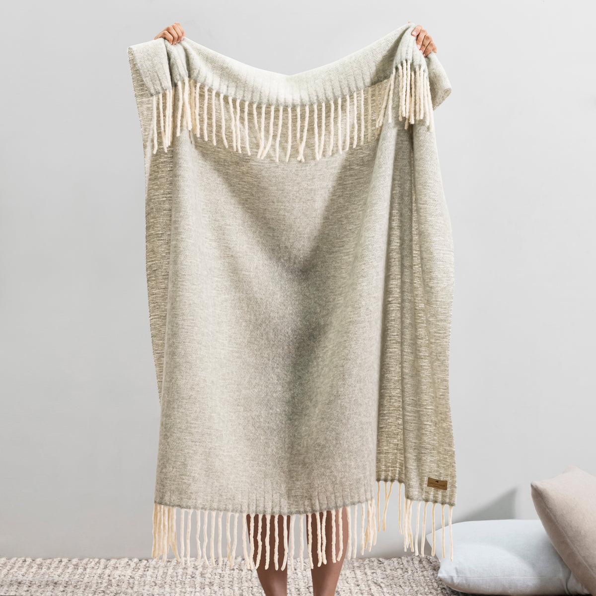 Andes Throw