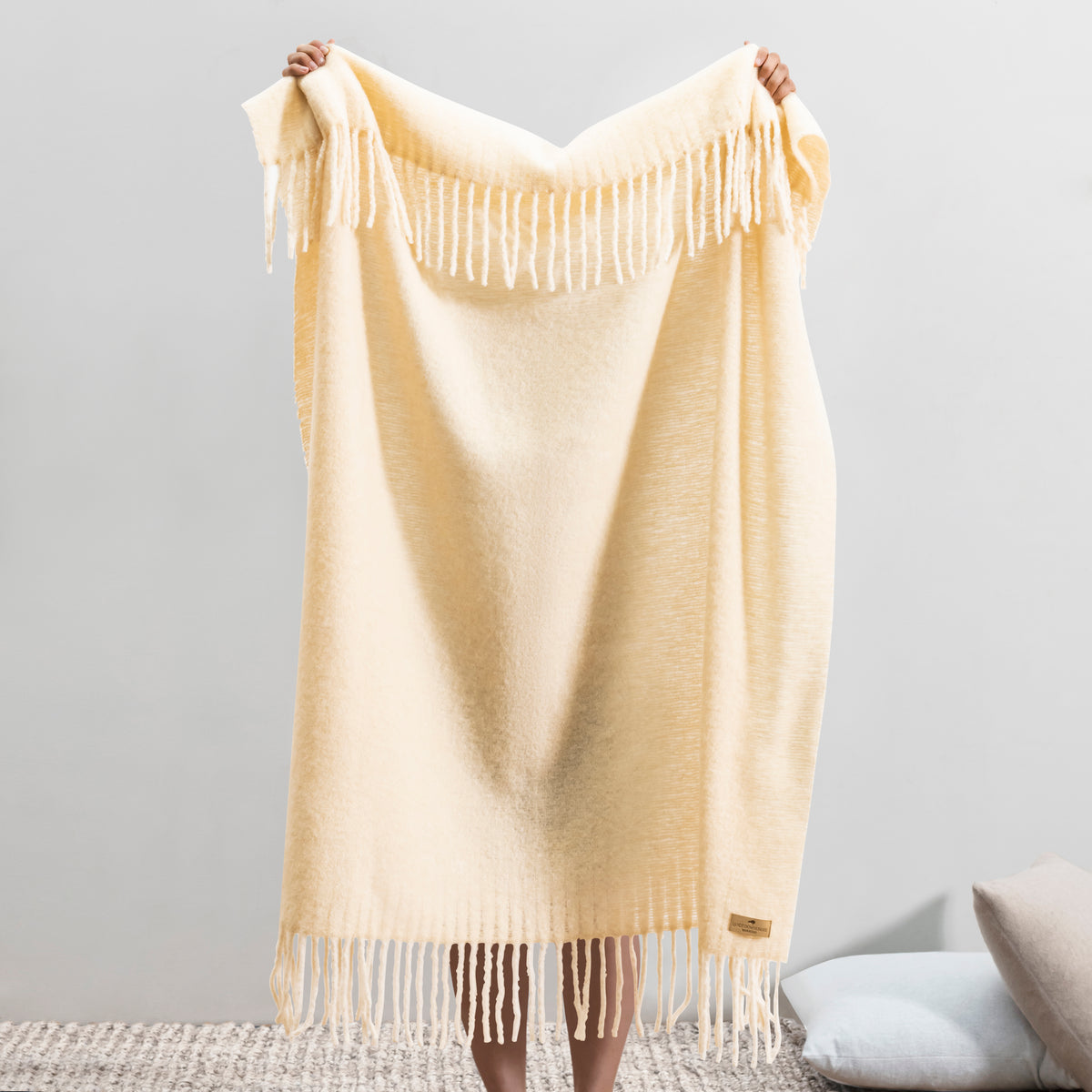 Andes Throw