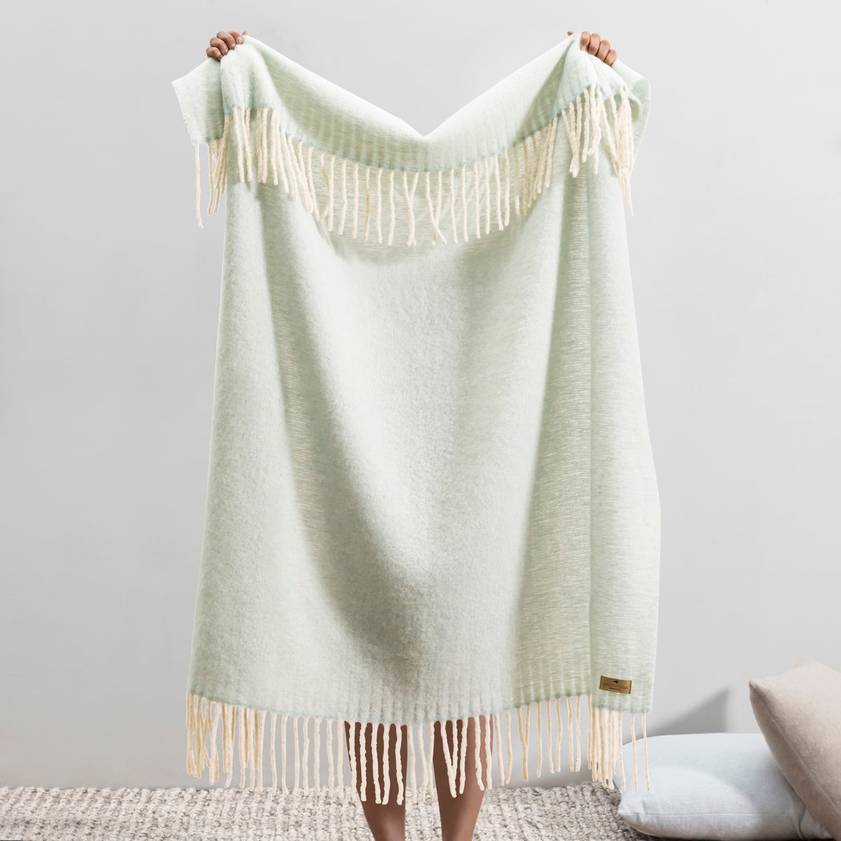 Andes Throw