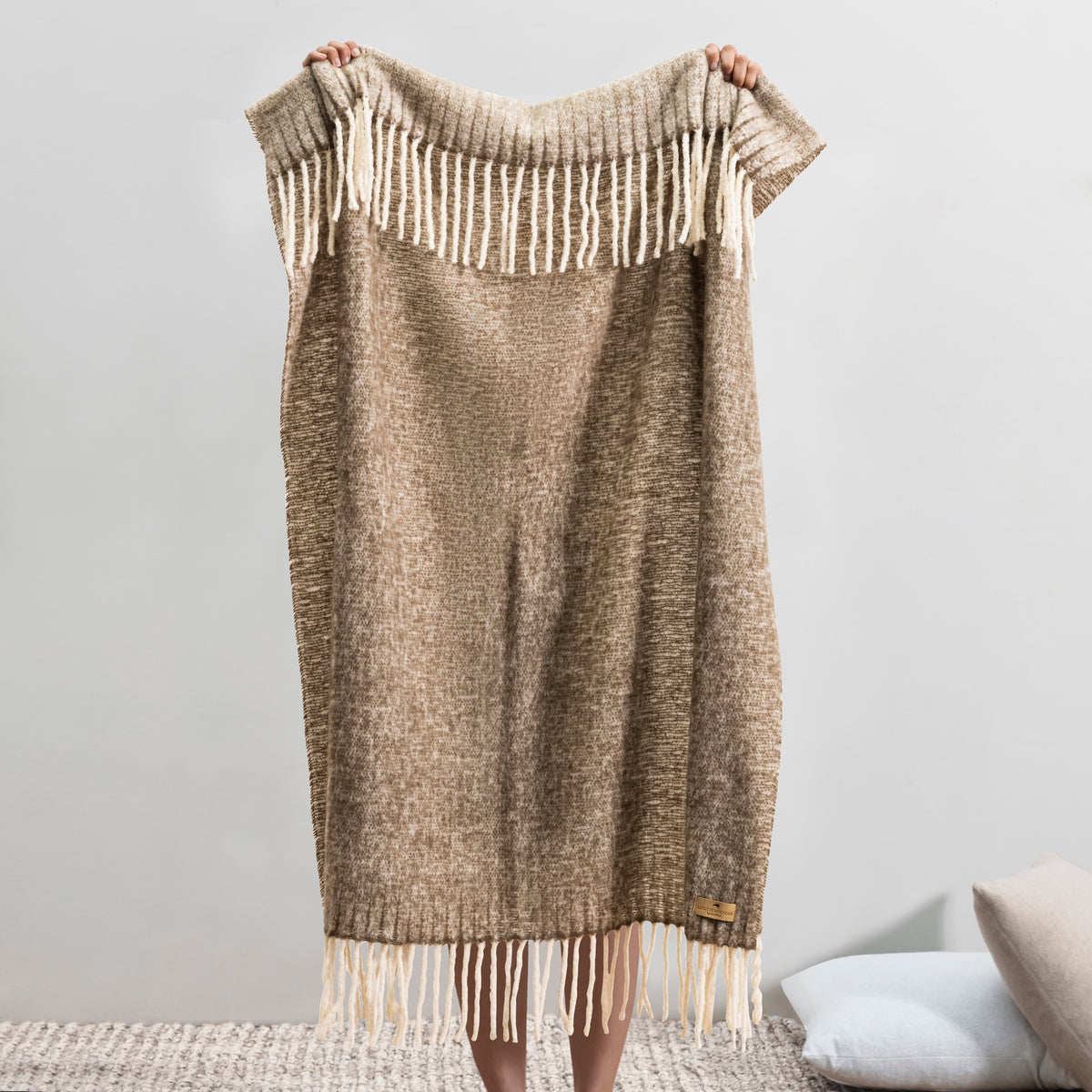 Andes Throw