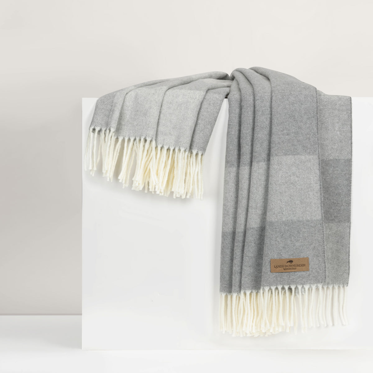 Hampton Plaid Herringbone Throw